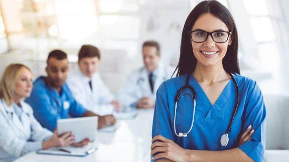 Le Competenze dell’Infermiere: in Struttura e a Domicilio